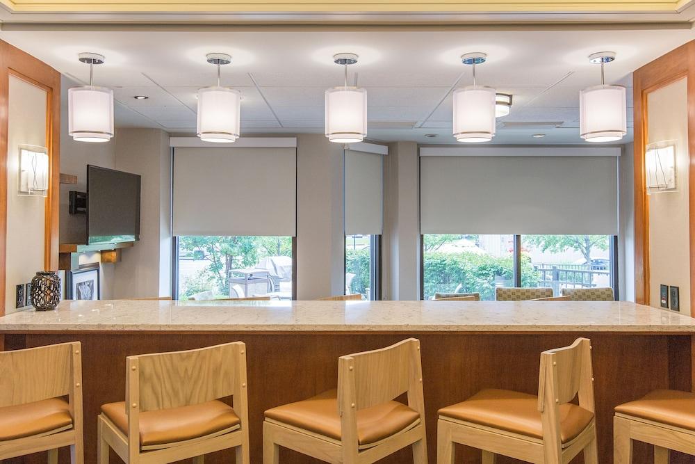 Hampton Inn Lancaster Fertility Екстериор снимка