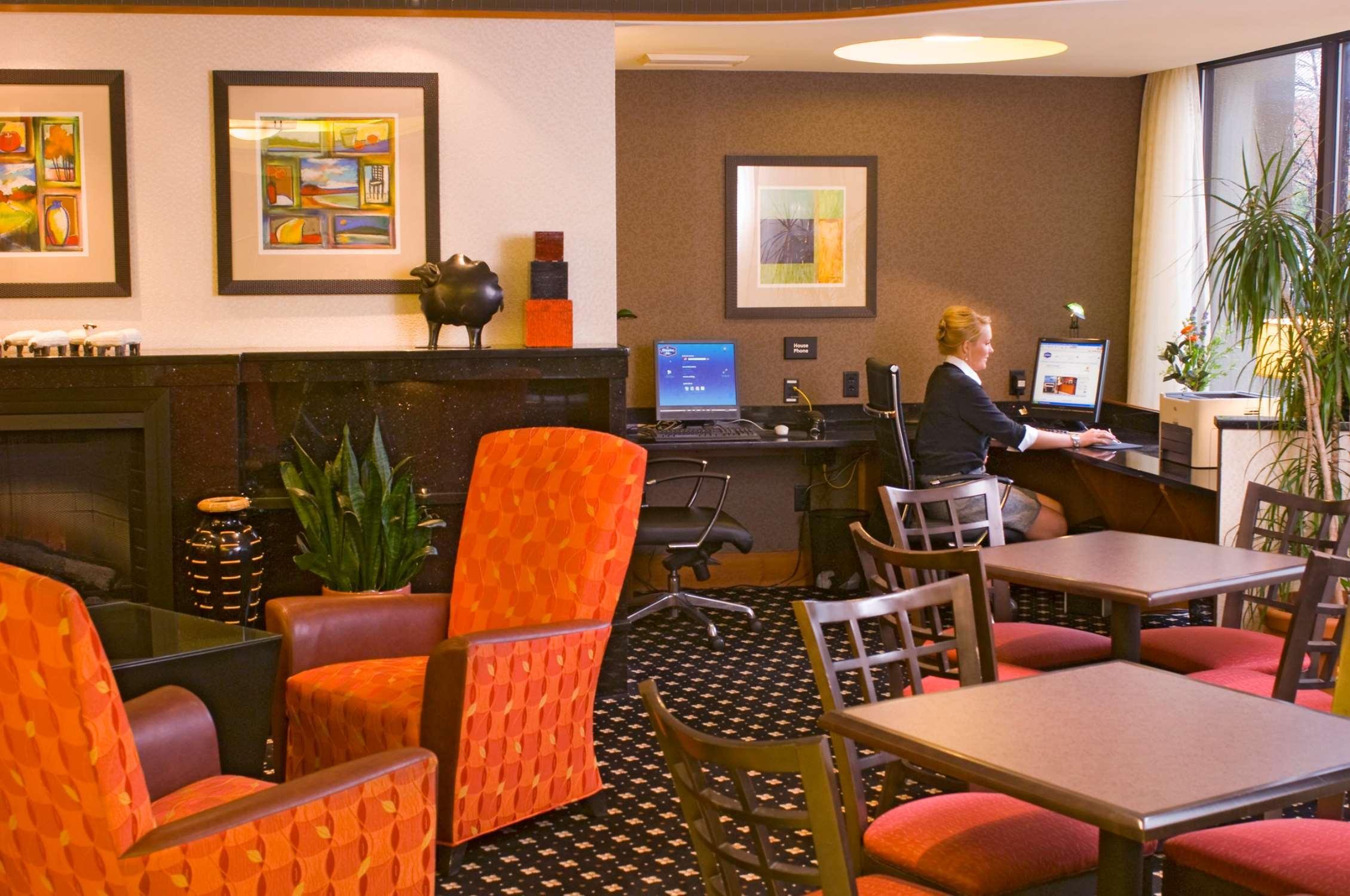 Hampton Inn Lancaster Fertility Ресторант снимка