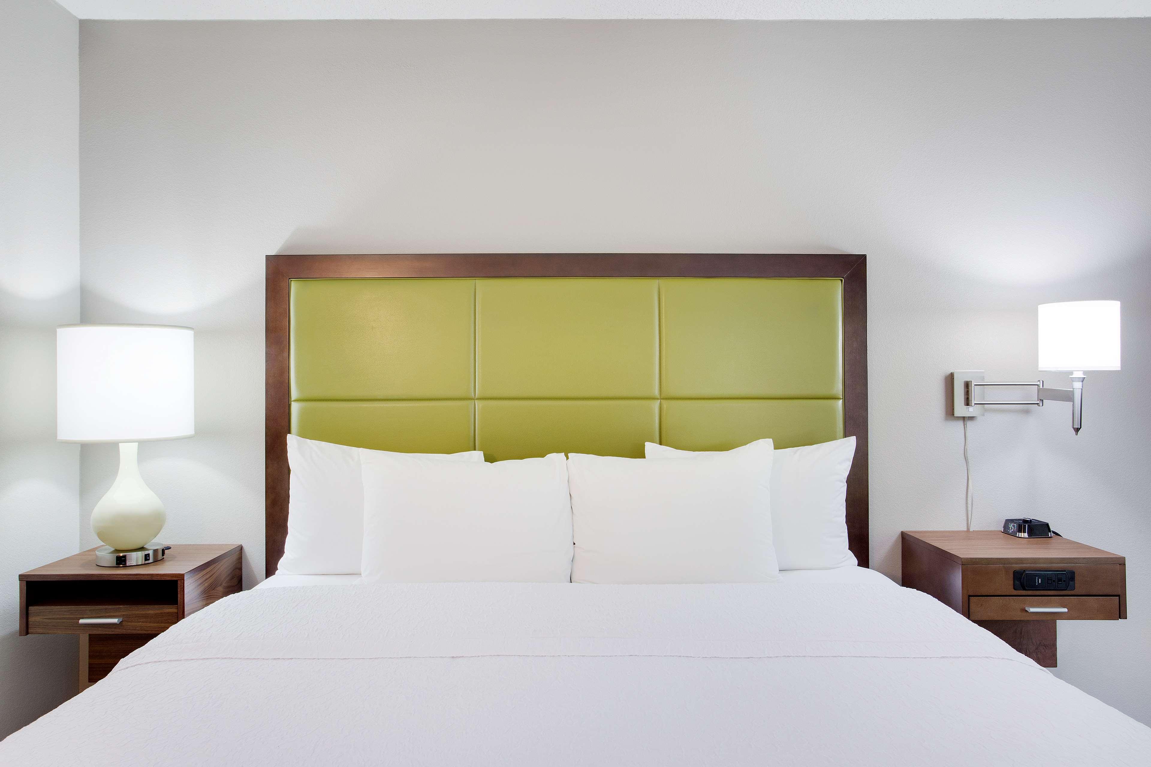 Hampton Inn Lancaster Fertility Екстериор снимка