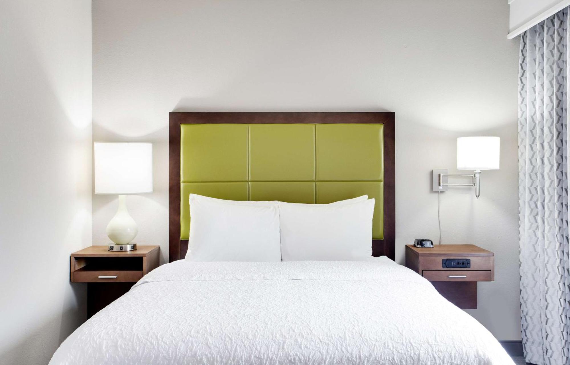 Hampton Inn Lancaster Fertility Екстериор снимка