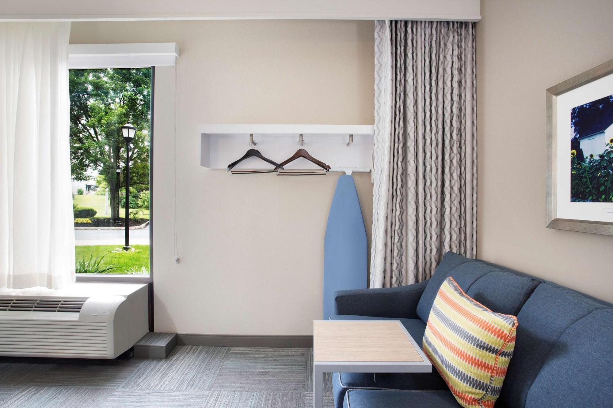 Hampton Inn Lancaster Fertility Екстериор снимка