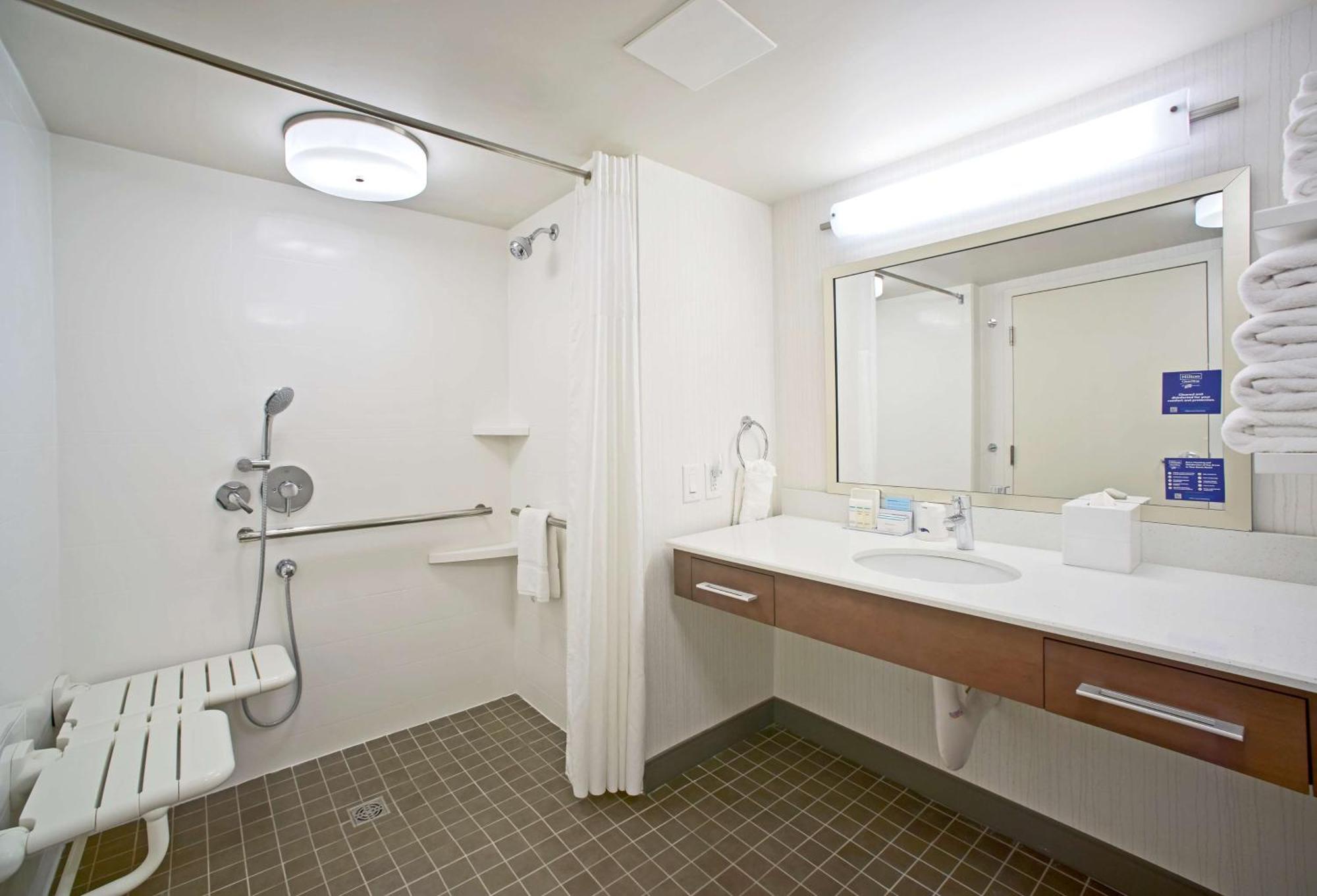 Hampton Inn Lancaster Fertility Екстериор снимка
