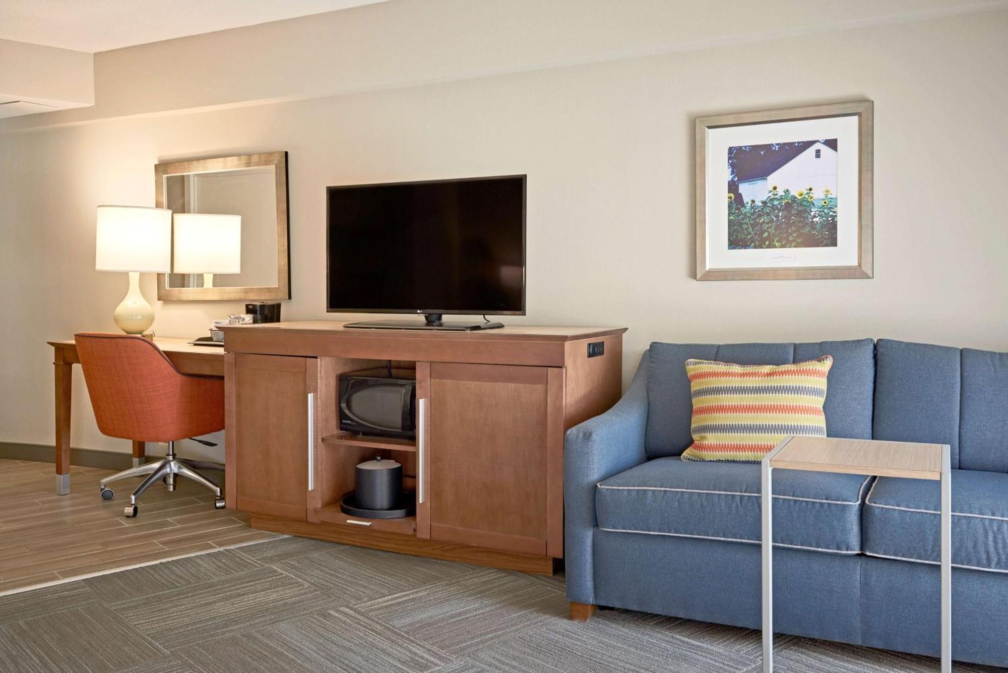 Hampton Inn Lancaster Fertility Екстериор снимка