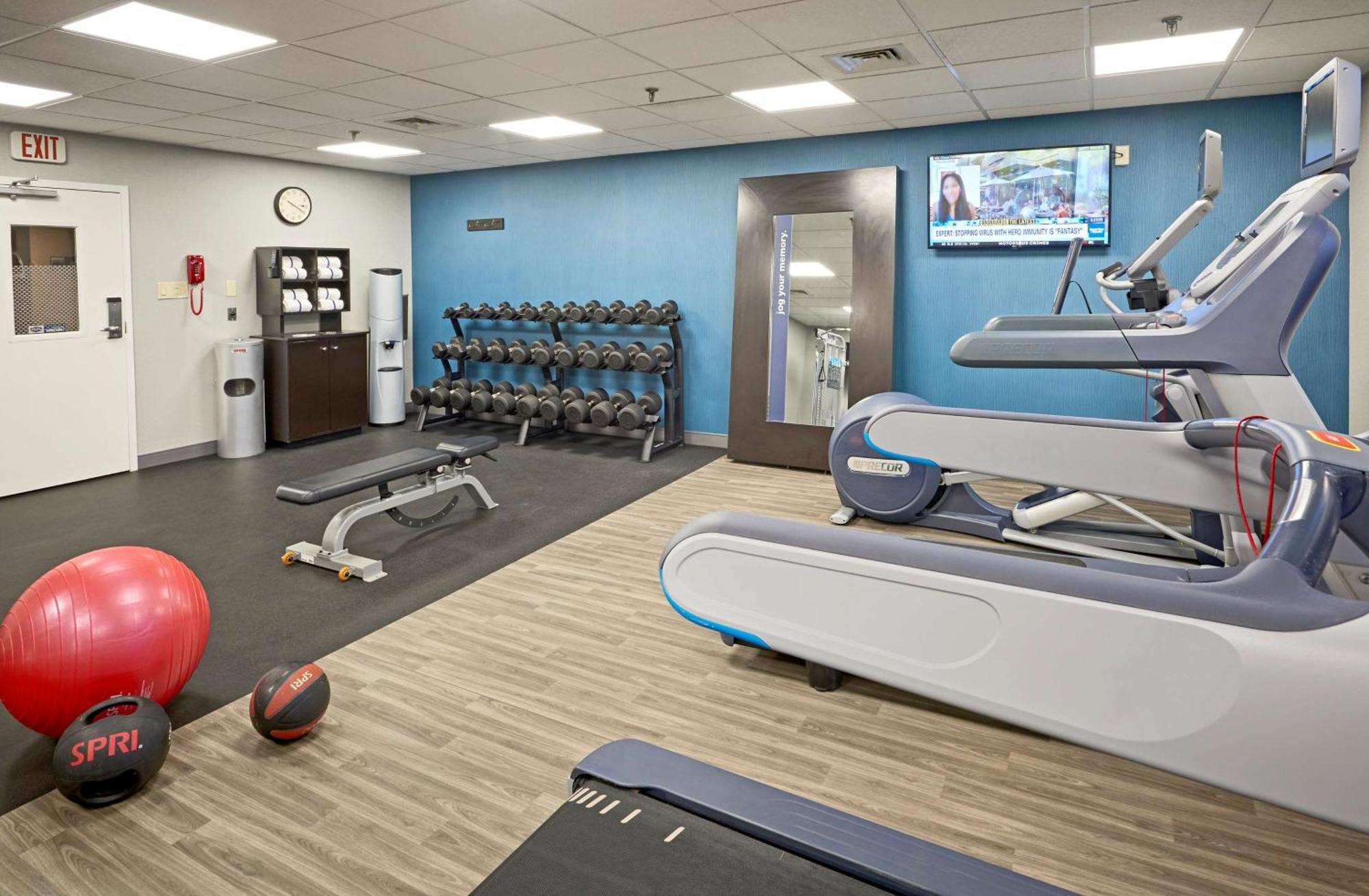 Hampton Inn Lancaster Fertility Екстериор снимка
