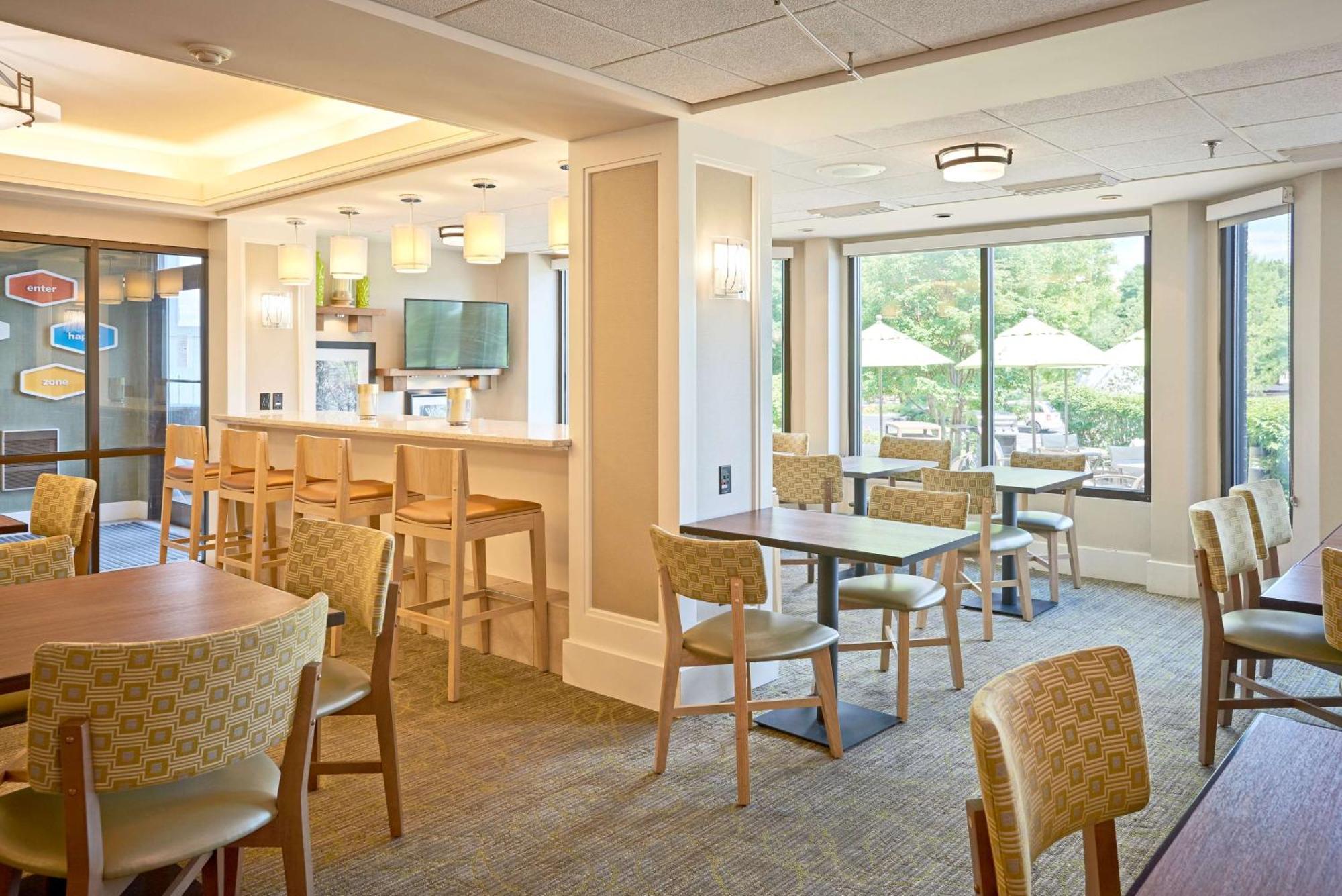 Hampton Inn Lancaster Fertility Екстериор снимка