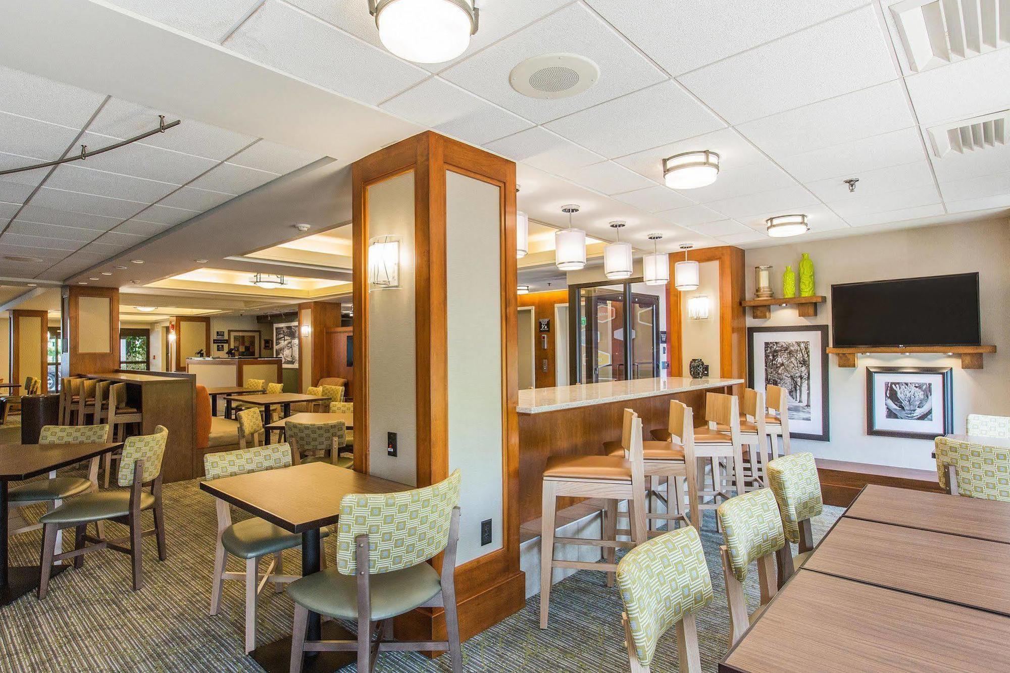 Hampton Inn Lancaster Fertility Екстериор снимка