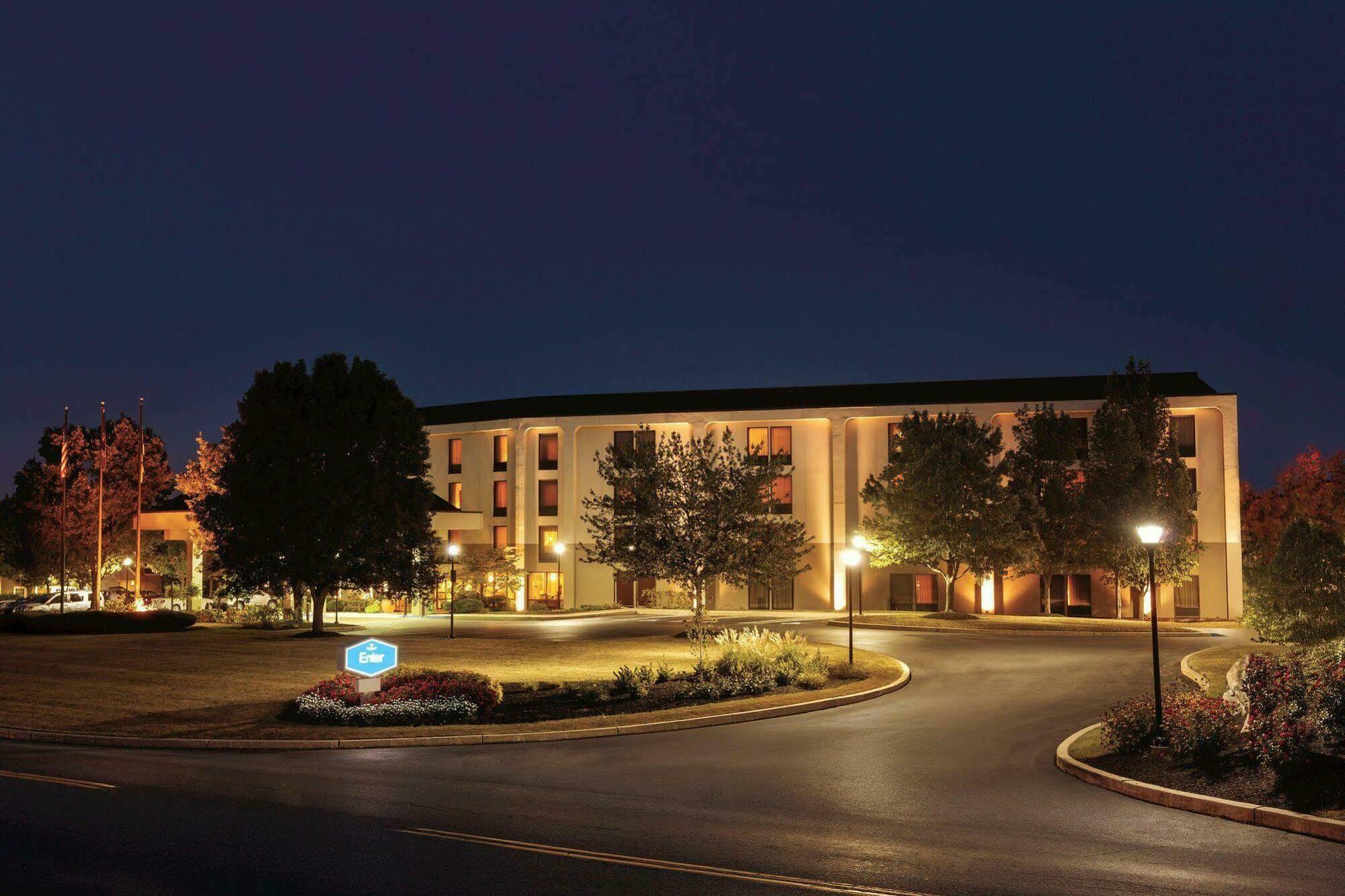 Hampton Inn Lancaster Fertility Екстериор снимка