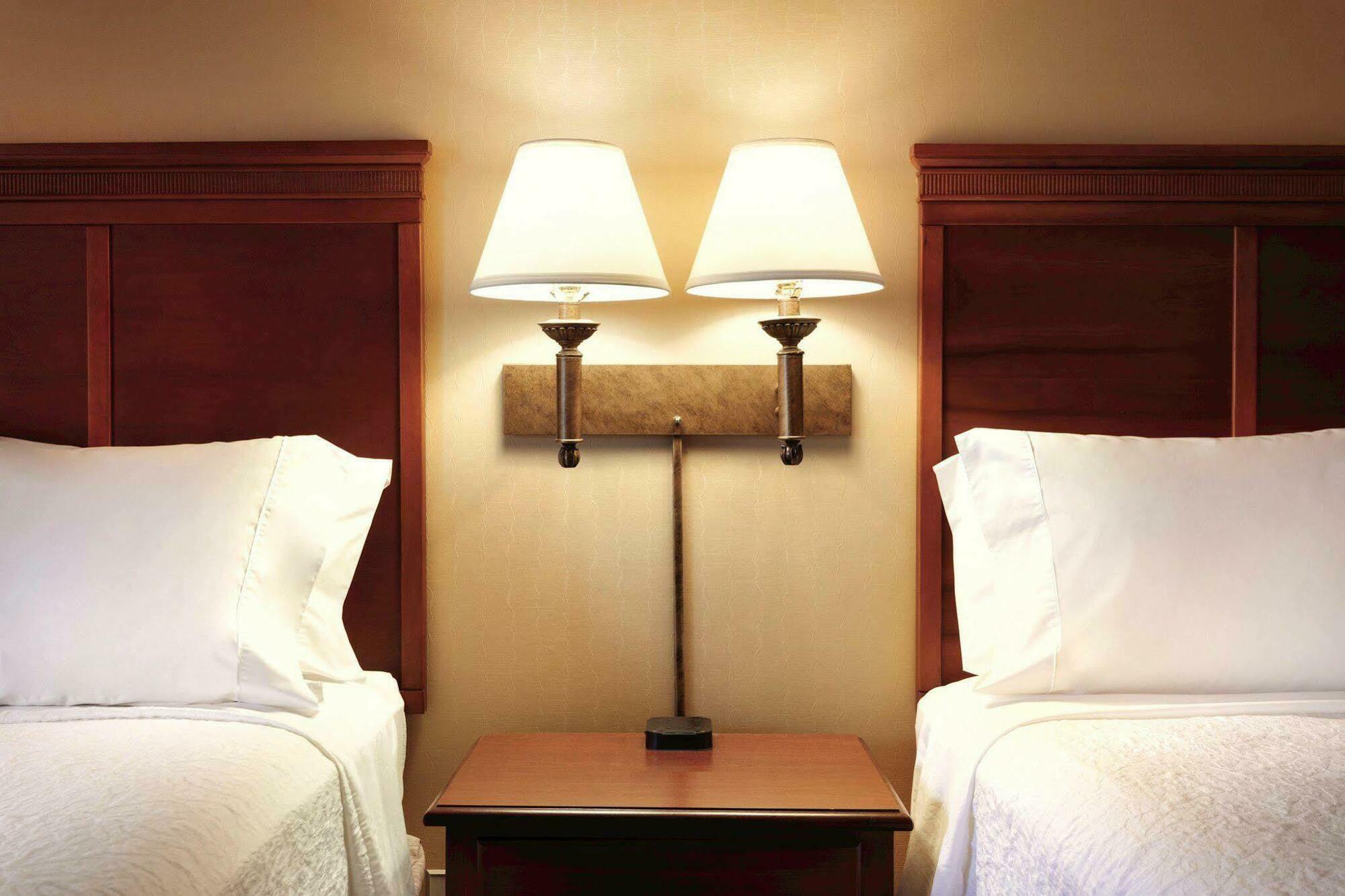 Hampton Inn Lancaster Fertility Екстериор снимка