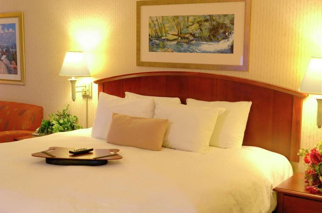 Hampton Inn Lancaster Fertility Стая снимка
